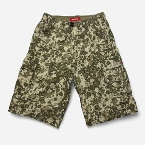 Unionbay Camo Cargo Shorts Mens XL Elastic Waist Outdoor Utility Fit